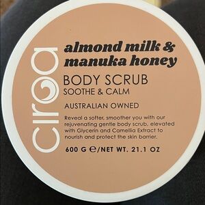 Ciroa Almond Milk & Manuka Honey Body Scrub - NEW UNOPENED
